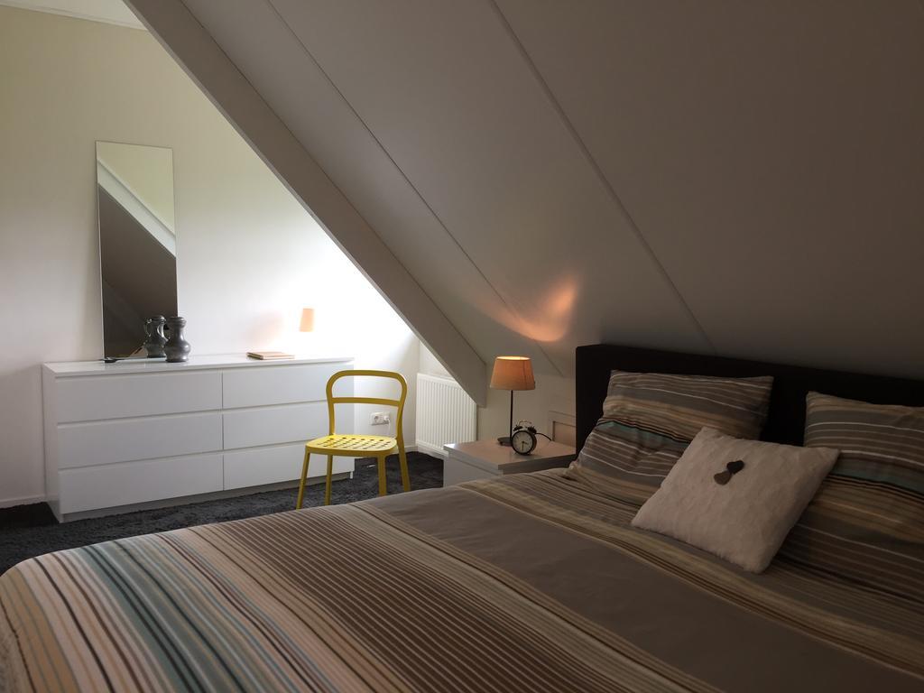 Buitenluttenberg Apartment ภายนอก รูปภาพ